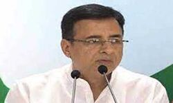 मंदिर के चंदे में लूट की सुप्रीम कोर्ट की निगरानी में हो जांच:सुरजेवाला मंदिर के चंदे में लूट की सुप्रीम कोर्ट की निगरानी में हो जांच:सुरजेवाला