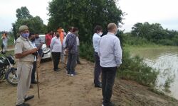 गंगा खतरे के निशान से ऊपर-बाढ़ के हालात-ADMF ने किया निरीक्षण