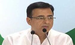 चुल्लू भर पानी में डूब मरो BJP सरकार- सिर्फ कर रही लूटने का काम- सिंह चुल्लू भर पानी में डूब मरो BJP सरकार- सिर्फ कर रही लूटने का काम- सिंह