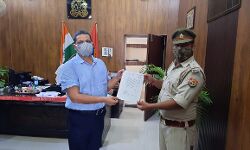 सब इंस्पेक्टर ने डूबते व्यक्ति की बचाई जान-गृह विभाग देगा इतना इनाम