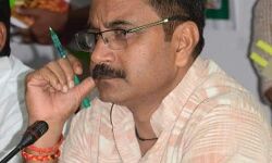 जिले में बिना किसी आधार कार्ड और परिचय पत्र के संभव हुआ वैक्सीनेशन जिले में बिना किसी आधार कार्ड और परिचय पत्र के संभव हुआ वैक्सीनेशन