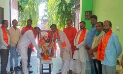 हिंदू जागरण मंच ने छत्रपति शिवाजी महाराज के चित्र पर किया माल्यार्पण हिंदू जागरण मंच ने छत्रपति शिवाजी महाराज के चित्र पर किया माल्यार्पण