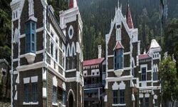 कुम्भ कोरोना जांच घोटाला- आरोपी की गिरफ्तारी पर रोक कुम्भ कोरोना जांच घोटाला- आरोपी की गिरफ्तारी पर रोक