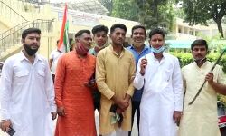 रिहाई की मांग को लेकर सौंपा DM को PM के नाम ज्ञापन रिहाई की मांग को लेकर सौंपा DM को PM के नाम ज्ञापन