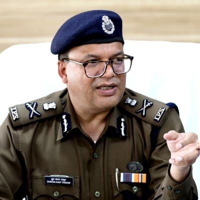 गुडवर्क- पुलिस ने पकडे 16 वांछित समेत 30 आरोपी गुडवर्क- पुलिस ने पकडे 16 वांछित समेत 30 आरोपी