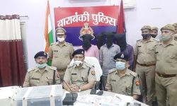 जाली नोटों का करते थे धंधा-4 अपराधी चढ़े पुलिस के हत्थे-दो लाख के नोट बरामद जाली नोटों का करते थे धंधा-4 अपराधी चढ़े पुलिस के हत्थे-दो लाख के नोट बरामद