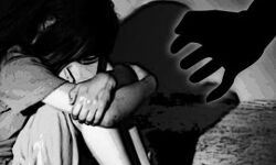 फैशन डिजाइनर से रेप-बैंक मैनेजर ने लोन दिलाने के बहाने लूटी अस्मत फैशन डिजाइनर से रेप-बैंक मैनेजर ने लोन दिलाने के बहाने लूटी अस्मत