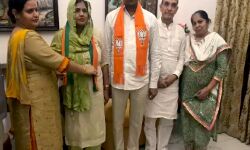 BJP का धोबी पाट-नामांकन से पहले रालोद प्रत्याशी ने थामा भाजपा का दामन