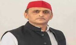 किसानों  का घोर अपमान कर रही है BJP - अखिलेश