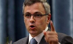 सरकार से अनुच्छेद 370 की बहाली की उम्मीद मूर्खतापूर्ण- उमर