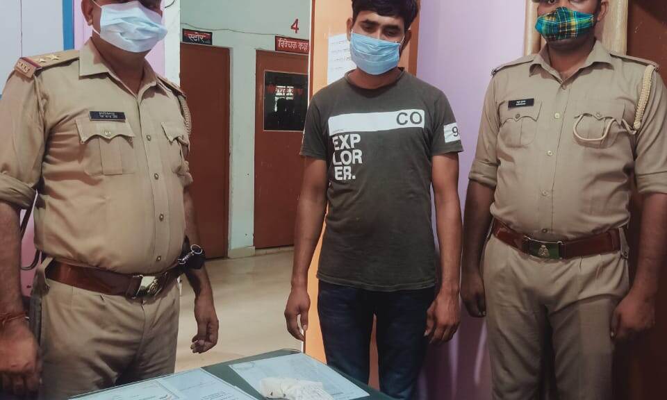 बाबरी पुलिस ने दबोचा अपराधी- डेढ दर्जन से अधिक है मुकदमें दर्ज