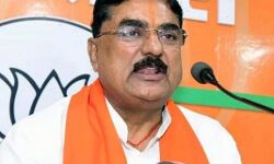 बारिश में जिला मुख्यालय से हर हाल में सड़क संपर्क बना रहे - कमल पटेल बारिश में जिला मुख्यालय से हर हाल में सड़क संपर्क बना रहे - कमल पटेल