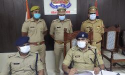 मुठभेड़ में 50 हजार का इनामी हुआ लंगड़ा- 33 अभियोग है पंजीकृत मुठभेड़ में 50 हजार का इनामी हुआ लंगड़ा- 33 अभियोग है पंजीकृत