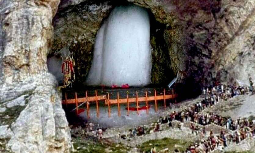 अमरनाथ यात्रा नहीं खोलने पर शिव भक्तों में रोष
