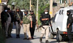 मुठभेड़ में लश्कर का शीर्ष कमांडर ढेर मुठभेड़ में लश्कर का शीर्ष कमांडर ढेर