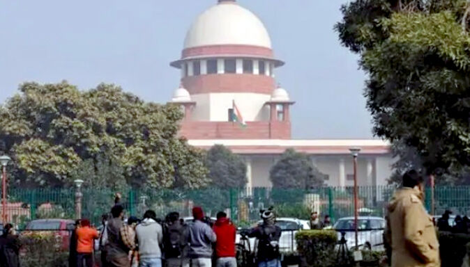कोर्ट का सुप्रीम आदेश-कोरोना से मौत पर परिजनों को मिले मुआवजा कोर्ट का सुप्रीम आदेश-कोरोना से मौत पर परिजनों को मिले मुआवजा