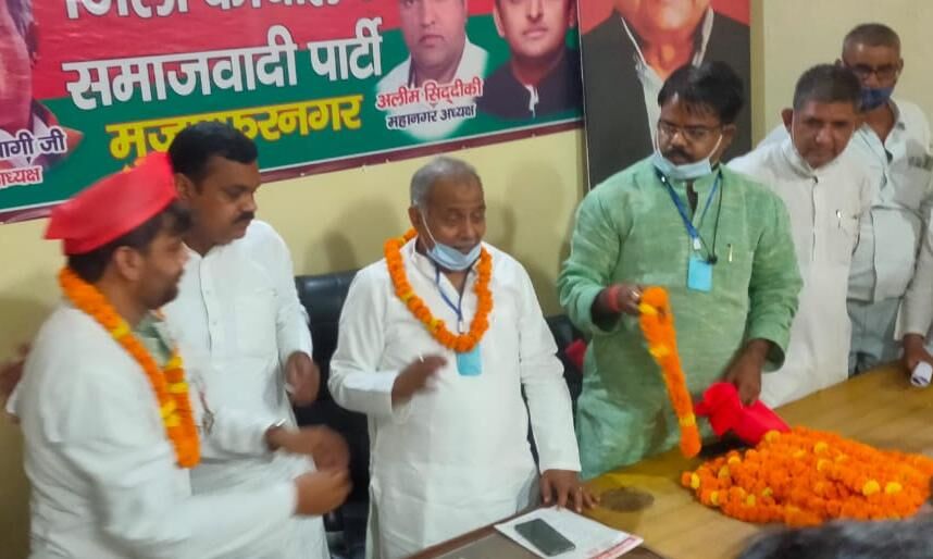 आम आदमी पार्टी के घर में सेंध-आपाई से सपाई हुए रोहन आम आदमी पार्टी के घर में सेंध-आपाई से सपाई हुए रोहन