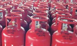 रसोई गैस सिलिंडर के दाम बढ़े रसोई गैस सिलिंडर के दाम बढ़े