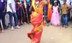 शादी के तुरंत बाद दुल्हन ने किया मार्शल आर्ट- देखें वीडियो शादी के तुरंत बाद दुल्हन ने किया मार्शल आर्ट- देखें वीडियो