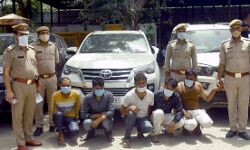 इधर डिमांड उधर चोरी की लग्जरी कार हाजिर-कबूतर गैंग गिरफ्तार इधर डिमांड उधर चोरी की लग्जरी कार हाजिर-कबूतर गैंग गिरफ्तार