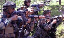 मुठभेड़: तीन आतंकवादी ढेर, एक जवान शहीद