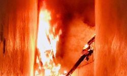 सिनेमा हॉल में लगी आग, दो घायल सिनेमा हॉल में लगी आग, दो घायल