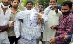 किसान भाजपाई बवाल-बाल्मीकि समाज में उबाल-फूंका का राकेश का पुतला