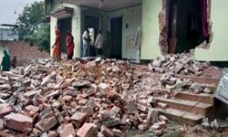 दलित परिवारों पर पुलिस की दरिंदगी निंदनीय-पीडितों को मिले मुआवजा-प्रियंका