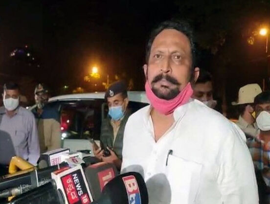 डिप्टी CM के बेटे की कार से किसान की मौत-परिवार को धमकाया