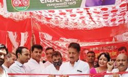 अंतिम वोट बनवाना सपा का मिशन - राकेश शर्मा अंतिम वोट बनवाना सपा का मिशन - राकेश शर्मा