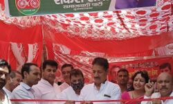 नई व छुटी अंतिम वोट बनवाना सपा का मिशन-राकेश शर्मा नई व छुटी अंतिम वोट बनवाना सपा का मिशन-राकेश शर्मा