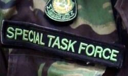 नकली डॉ गैस सिरप बेचने वाले को STF ने किया गिरफ्तार नकली डॉ गैस सिरप बेचने वाले को STF ने किया गिरफ्तार