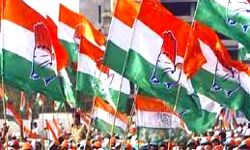 महंगाई के खिलाफ कांग्रेस का आंदोलन महंगाई के खिलाफ कांग्रेस का आंदोलन