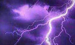 बिजली गिरने दो बालिकाओं समेत चार की मृत्यु बिजली गिरने दो बालिकाओं समेत चार की मृत्यु