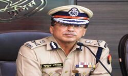 उप्र डीजीपी ने दिए कानून व्यववस्था एवं पुलिस प्रबन्ध के सम्बन्ध में दिशा निर्देश उप्र डीजीपी ने दिए कानून व्यववस्था एवं पुलिस प्रबन्ध के सम्बन्ध में दिशा निर्देश