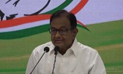 टीके की उपलब्धता पर सच बोलें नये स्वास्थ्य मंत्री: चिदंबरम