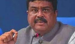 धर्मेन्द्र प्रधान ने डिजिटल शिक्षा पहलों की समीक्षा की धर्मेन्द्र प्रधान ने डिजिटल शिक्षा पहलों की समीक्षा की