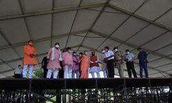 प्रधानमंत्री के कार्यक्रमों में एहतियाती उपाय सख्ती से करें लागू : योगी प्रधानमंत्री के कार्यक्रमों में एहतियाती उपाय सख्ती से करें लागू : योगी