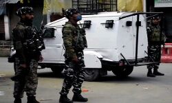 लश्कर के कमांडर सहित 3 आतंकवादी ढेर लश्कर के कमांडर सहित 3 आतंकवादी ढेर