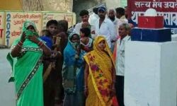 सात फेरों से किया इंकार-बोली दुल्हन सुंदर नहीं दूल्हा, नहीं करूंगी शादी
