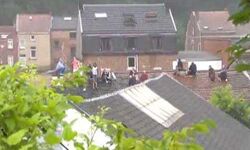 बाढ़ से 11 लोगों की मौत, चार अन्य लापता बाढ़ से 11 लोगों की मौत, चार अन्य लापता