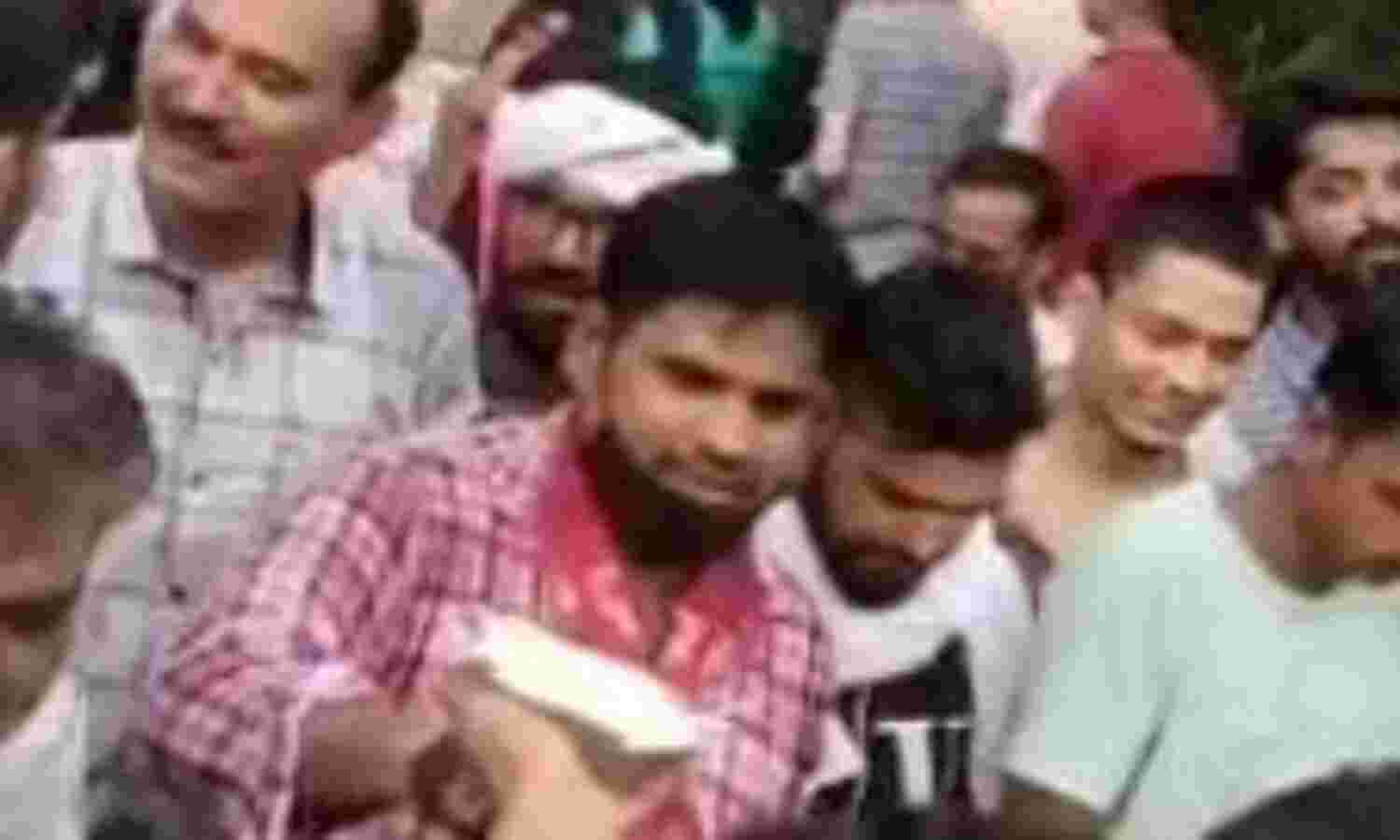 कढ़ी चावल का लगाया भोग- 2022 में अखिलेश बनेंगे CM- शलभ गुप्ता