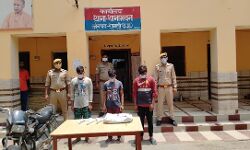 मुठभेड़ में 3 वांछित चोर गिरफ्तार