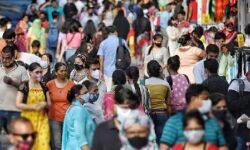 बेकाबू भीड़ बनी बाजारों के लिए मुसीबत-एक्सपोर्ट मार्केट बंद बेकाबू भीड़ बनी बाजारों के लिए मुसीबत-एक्सपोर्ट मार्केट बंद