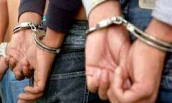 2 वन कर्मियों को बंधक बनाकर मारपीट -  8 गिरफ्तार