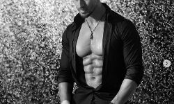 हीरोपंती 2 के लिए कड़ृी मेहनत कर हैं टाइगर