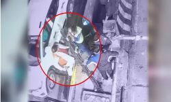 BJP विधायक ने टोलकर्मी को जड़ा थप्पड़-मामला CCTV में कैद BJP विधायक ने टोलकर्मी को जड़ा थप्पड़-मामला CCTV में कैद