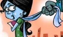 बालिका से छेड़छाड़ करने वाला आरोपी शिक्षक गिरफ्तार बालिका से छेड़छाड़ करने वाला आरोपी शिक्षक गिरफ्तार