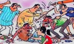 मजदूरी मांगने पर दो पक्षों में मारपीट - पांच घायल मजदूरी मांगने पर दो पक्षों में मारपीट - पांच घायल