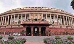 विपक्ष के हंगामे के कारण लोकसभा की कार्यवाही दूसरी बार स्थगित विपक्ष के हंगामे के कारण लोकसभा की कार्यवाही दूसरी बार स्थगित